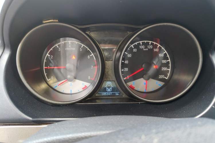 Used Geely Auto GX7 2015 Classic Edition 1.8L Manual – Exclusive for Online Retailers – China IV Standard Instrument Cluster