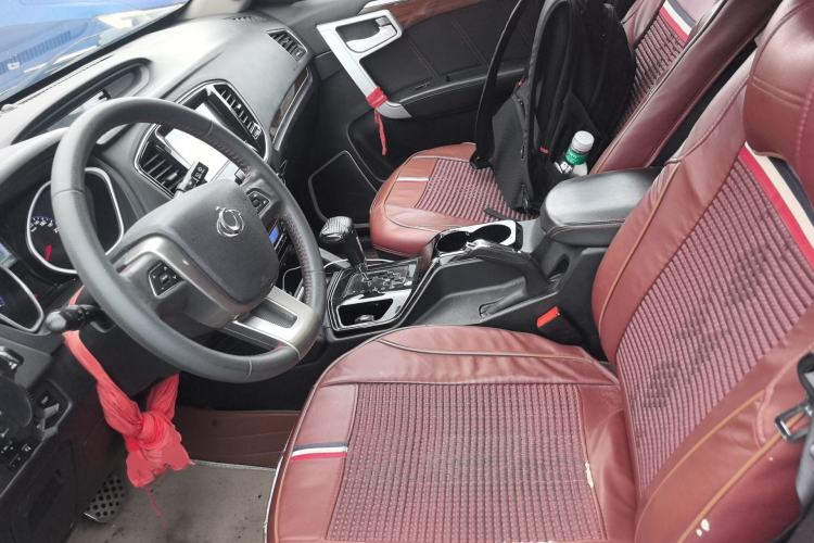 Used Geely Auto GX7 2015 Sports Edition 2.0L Automatic Prestige Model Left Front Seat
