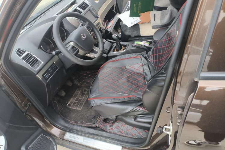 Used Geely Auto GX7 2015 Classic Edition 1.8L Manual Elite Model China V Standard Left Front Seat