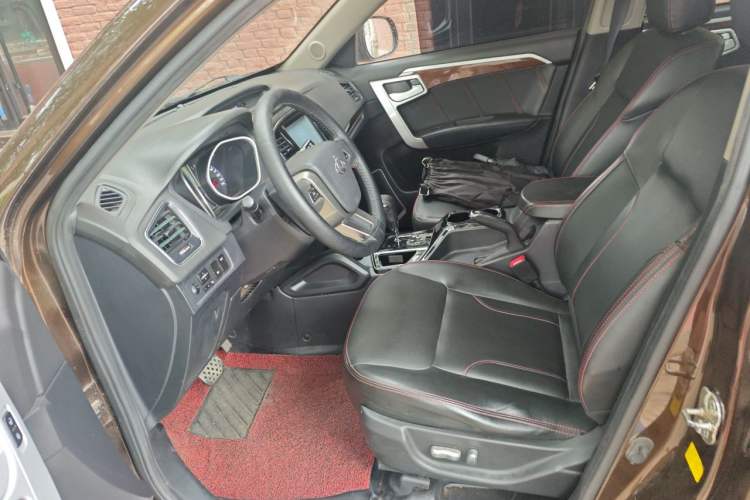 Used Geely Auto GX7 2015 Sports Edition 2.0L Automatic Prestige Model Left Front Seat