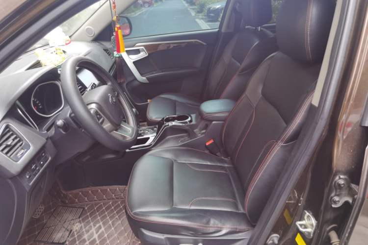 Used Geely Auto GX7 2015 Sport Edition 2.0L Automatic Luxury Model Left Front Seat