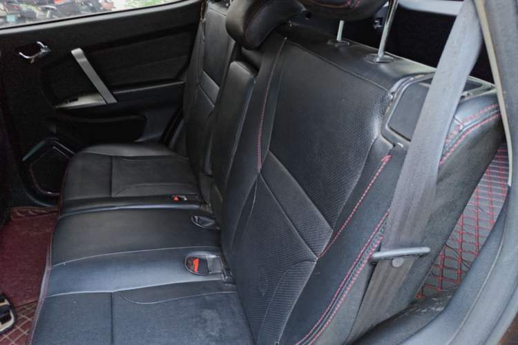 Used Geely Auto GX7 2015 Classic Edition 1.8L Manual Elite Model China IV Left Rear Seat