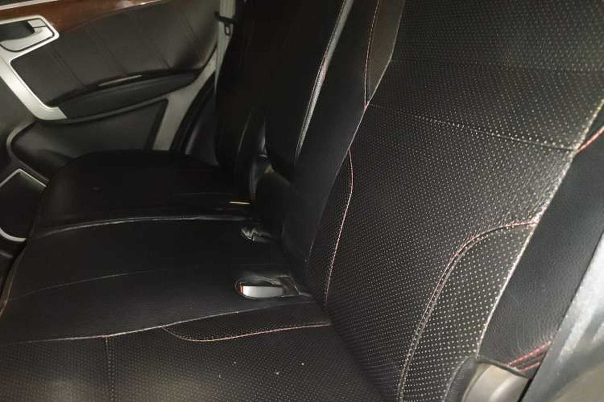 Used Geely Auto GX7 2015 Sports Edition 2.0L Automatic Luxury Model Left Rear Seat