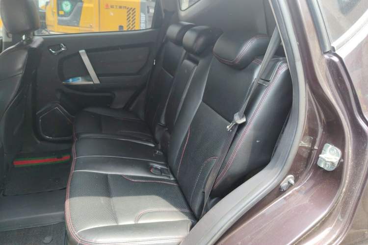 Used Geely Auto GX7 2015 Classic Edition 1.8L Manual – Exclusive for Online Retailers – China IV Standard Left Rear Seat