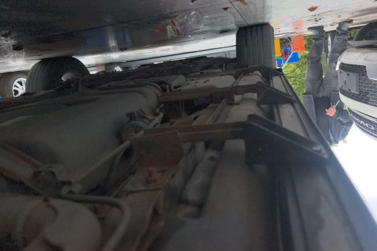 Used Geely Auto GX7 2015 Sports Edition 2.0L Automatic Prestige Model Left Side Sill