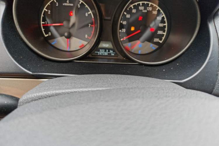 Used Geely Auto GX7 2015 Classic Edition 1.8L Manual Elite Model China IV Odometer Close Up