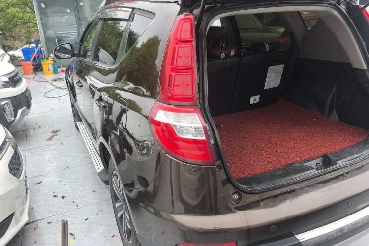 Used Geely Auto GX7 2015 Sports Edition 2.0L Automatic Prestige Model Rear Left 45 Deg