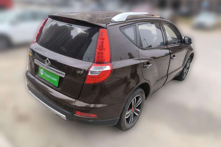 Used Geely Auto GX7 2015 Classic Edition 1.8L Manual Elite Model China V Standard Rear Right 45 Deg