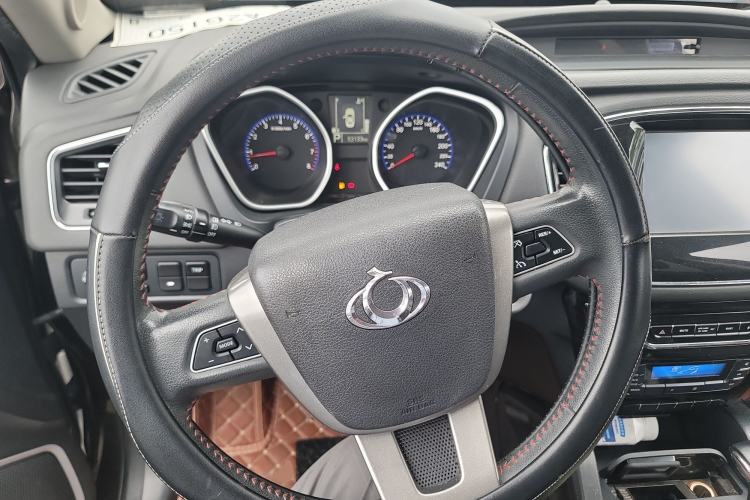 Used Geely Auto GX7 2015 Sports Edition 2.0L Automatic Luxury Model Steering Wheel