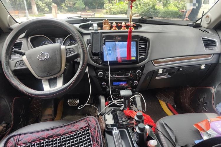 Used Geely Auto GX7 2015 Sports Edition 2.0L Automatic Prestige Model Steering Wheel