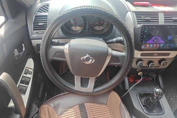 Used Geely Auto GX7 2015 Classic Edition 1.8L Manual Urban Model China V Standard Steering Wheel