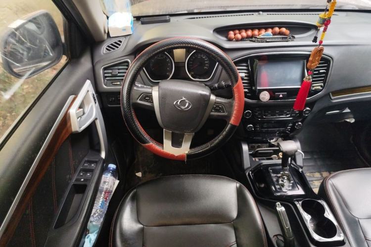 Used Geely Auto GX7 2015 Sports Edition 2.0L Automatic Prestige Model Steering Wheel