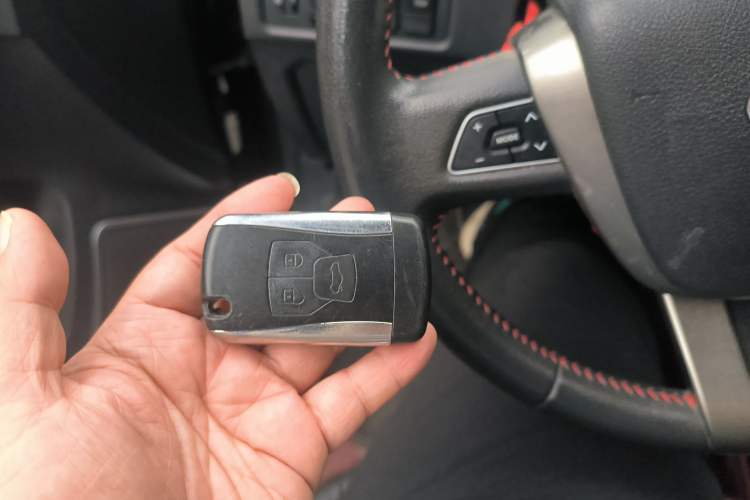 Used Geely Auto GX7 2015 Sports Edition 2.0L Automatic Prestige Model Vehicle Key