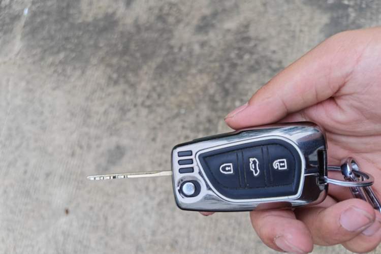 Used Geely Auto GX7 2015 Classic Edition 1.8L Manual Elite Model China IV Vehicle Key