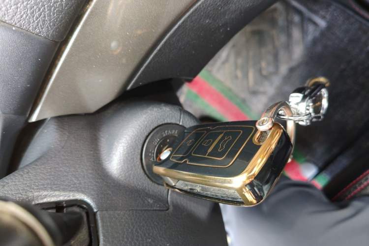 Used Geely Auto GX7 2015 Classic Edition 1.8L Manual – Exclusive for Online Retailers – China IV Standard Vehicle Key