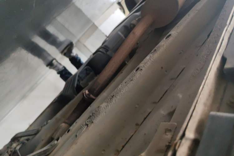 Used Geely Auto GX7 2015 Classic Edition 1.8L Manual Elite Model China IV Chassis Front Right