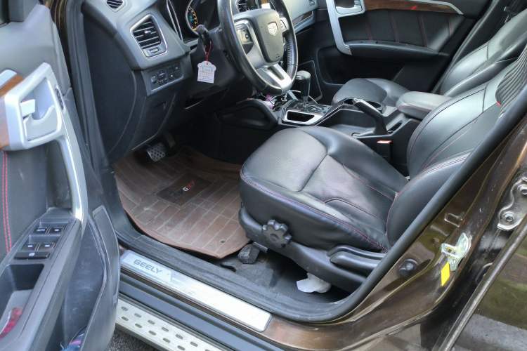 Used Geely Auto GX7 2015 Sports Edition 2.0L Automatic Prestige Model Driver Seat