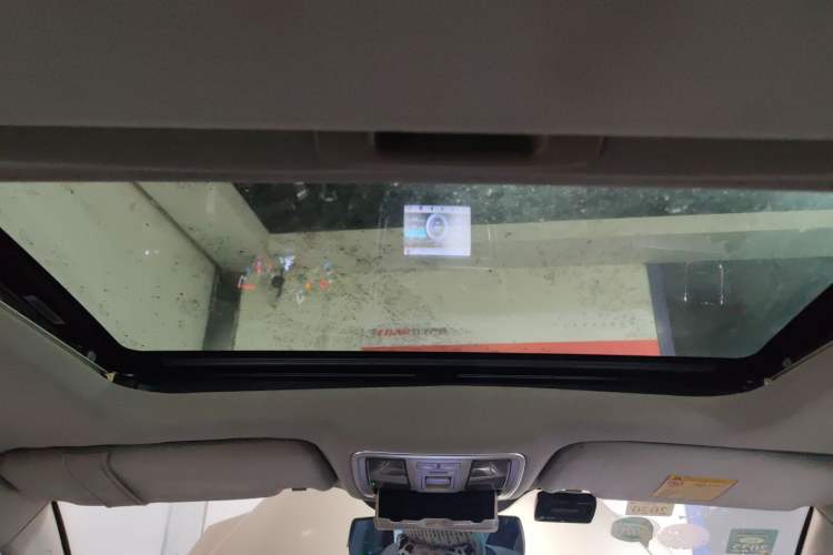 Used Geely Auto GX7 2015 Classic Edition 1.8L Manual Elite Model China IV Headliner