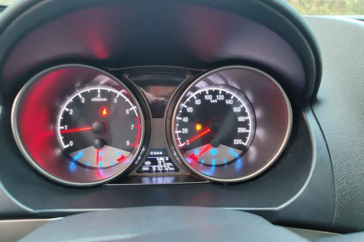 Used Geely Auto GX7 2015 Classic Edition 1.8L Manual Elite Model China V Standard Instrument Cluster