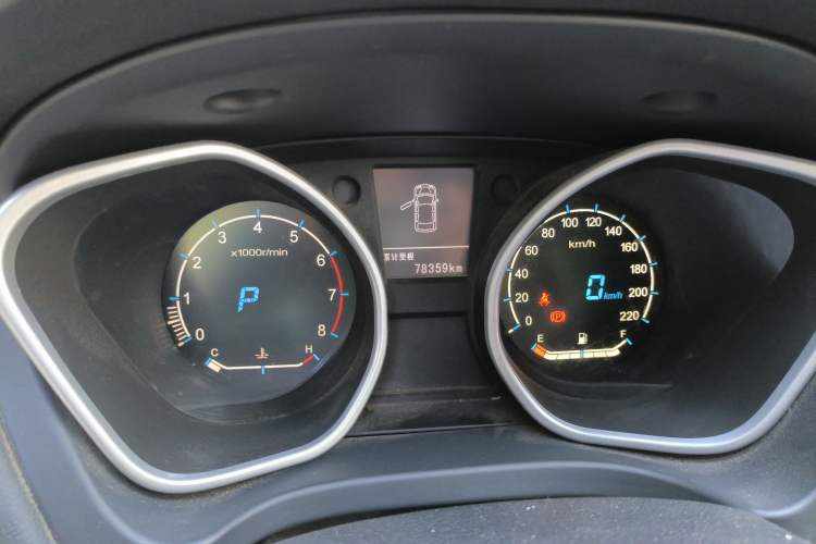 Used Geely Auto GX7 2015 Sports Edition 2.0L Automatic Prestige Model Instrument Cluster