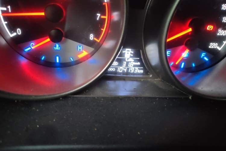 Used Geely Auto GX7  Odometer Close Up