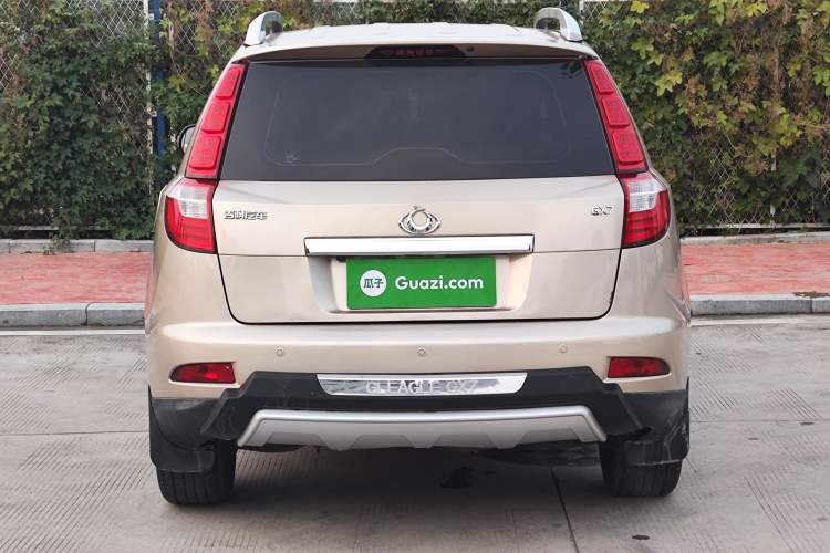 Used Geely Auto GX7 2015 Classic Edition 1.8L Manual Elite Model China V Standard Rear