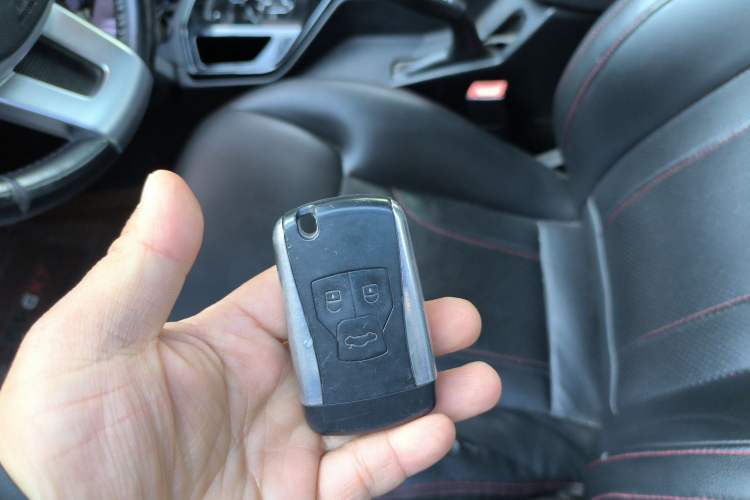 Used Geely Auto GX7 2015 Sports Edition 2.0L Automatic Prestige Model Vehicle Key