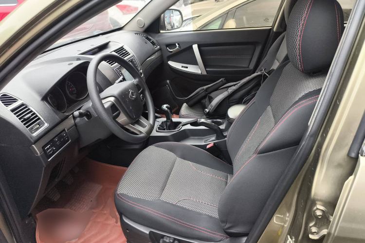 Used Geely Auto GX7 2015 Classic Edition 1.8L Manual Elite Model China IV Left Front Seat