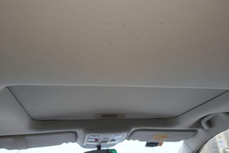 Used Geely Auto GX7 2015 Sports Edition 2.0L Automatic Luxury Upgrade Version China V Standard Headliner
