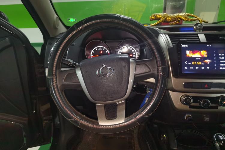 Used Geely Auto GX7 2015 Classic Edition 1.8L Manual Urban Model China V Standard Steering Wheel
