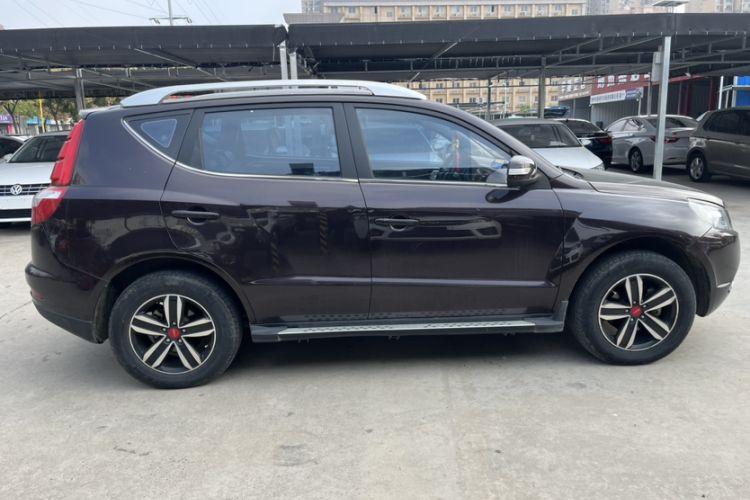 Used Geely Auto GX7 2015 Sports Edition 2.0L Automatic Luxury Upgrade Version China V Standard Exterior 3