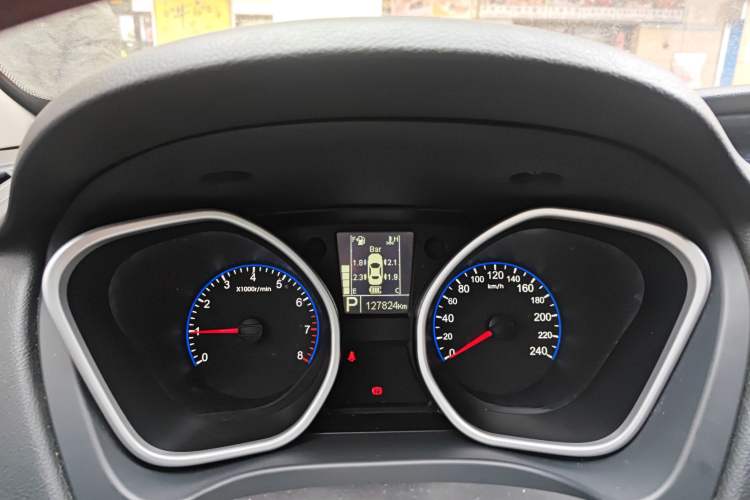 Used Geely Auto GX7 2015 Sports Edition 2.0L Automatic Prestige Model Instrument Cluster