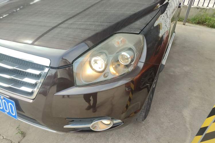 Used Geely Auto GX7 2015 Sports Edition 2.0L Automatic Luxury Upgrade Version China V Standard Left Front Headlight