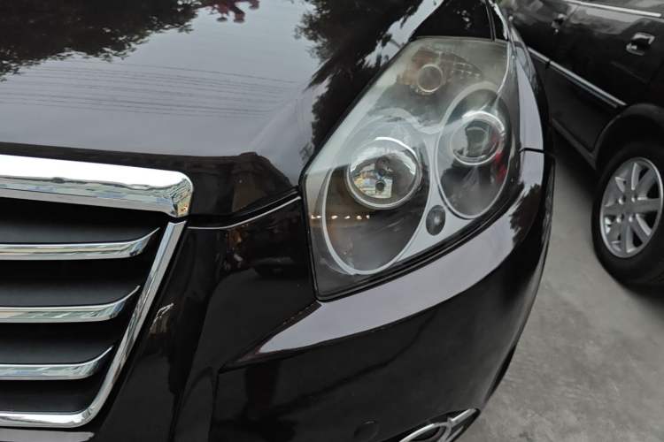 Used Geely Auto GX7 2015 Sports Edition 2.0L Automatic Prestige Model Left Front Headlight