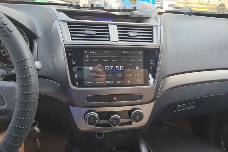 Used Geely Auto GX7 2015 Classic Edition 1.8L Manual Elite Model China IV Audio And AC Panel