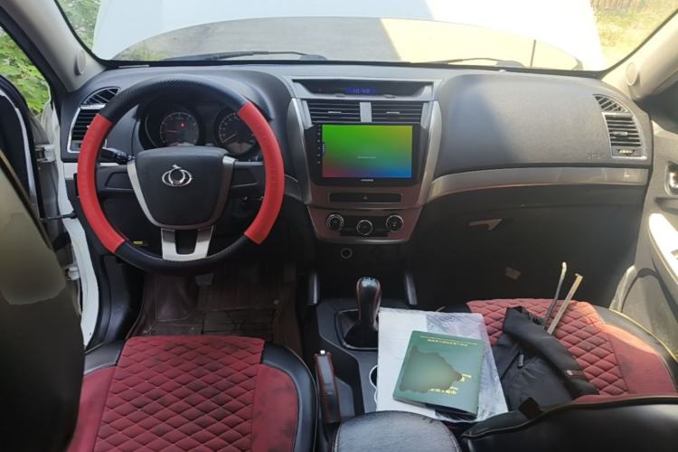 Used Geely Auto GX7 2015 Classic Edition 1.8L Manual – Exclusive for Online Retailers – China IV Standard Center Console