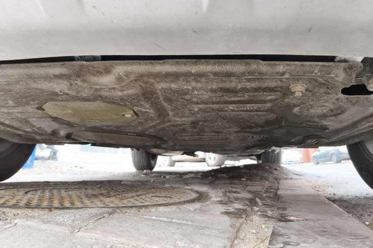 Used Geely Auto GX7 2015 Classic Edition 1.8L Manual Elite Model China IV Chassis Front