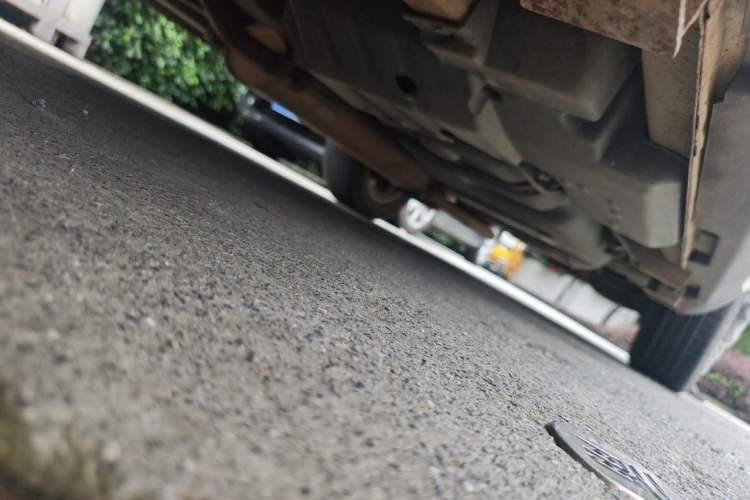 Used Geely Auto GX7 2015 Classic Edition 1.8L Manual Urban Model China V Standard Chassis Front Left