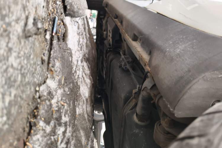 Used Geely Auto GX7 2015 Classic Edition 1.8L Manual Elite Model China IV Chassis Rear Left