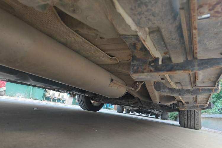 Used Geely Auto GX7 2015 Classic Edition 1.8L Manual Urban Model China IV Chassis Rear Right