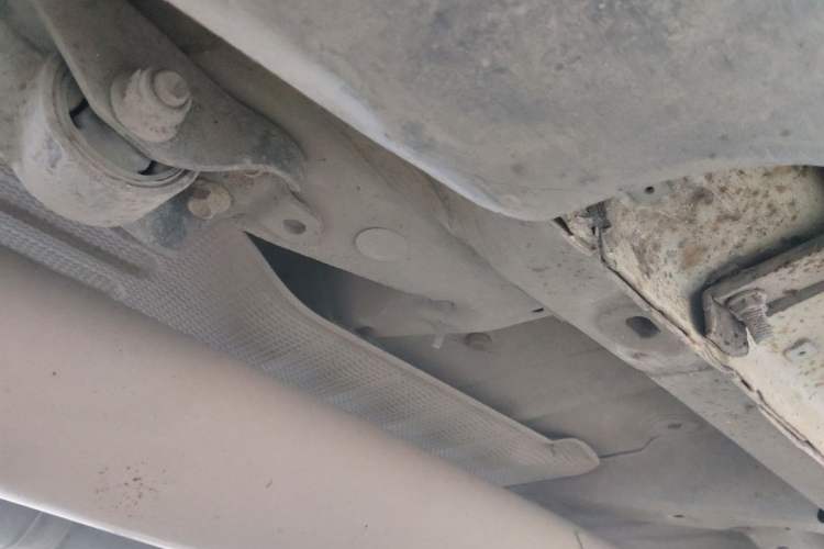 Used Geely Auto GX7 2015 Classic Edition 1.8L Manual Urban Model China IV Chassis Rear Right