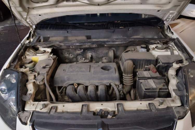 Used Geely Auto GX7 2015 Classic Edition 1.8L Manual - Exclusive for Online Retailers - China V Standard Engine Bay