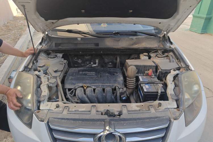 Used Geely Auto GX7 2015 Classic Edition 1.8L Manual Urban Model China IV Engine Bay