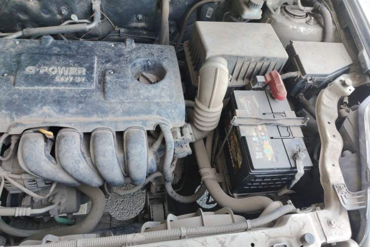 Used Geely Auto GX7 2015 Classic Edition 1.8L Manual Elite Model China IV Engine Bay Left
