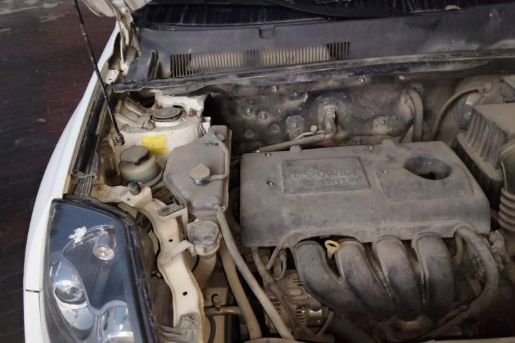 Used Geely Auto GX7 2015 Classic Edition 1.8L Manual - Exclusive for Online Retailers - China V Standard Engine Bay Right
