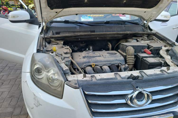 Used Geely Auto GX7 2015 Classic Edition 1.8L Manual Elite Model China IV Engine Bay Right