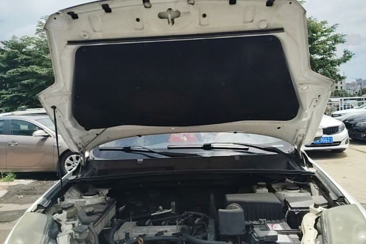 Used Geely Auto GX7 2015 Classic Edition 1.8L Manual Elite Model China V Standard Engine Bay