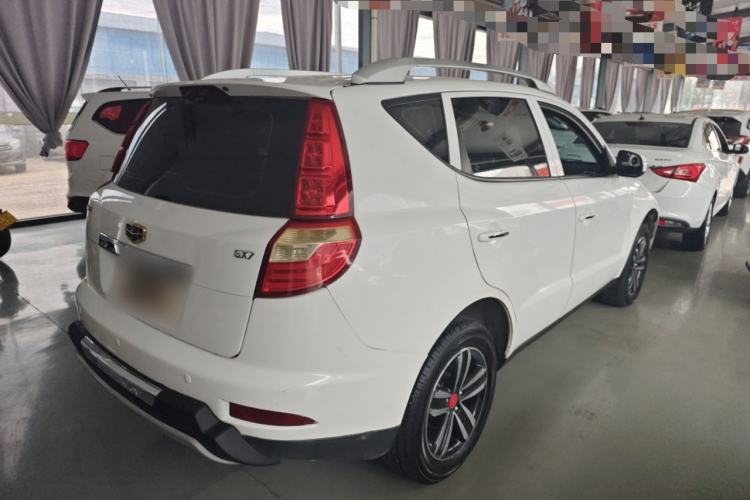 Used Geely Auto GX7 2015 Classic Edition 1.8L Manual Elite Model China V Standard Exterior 3