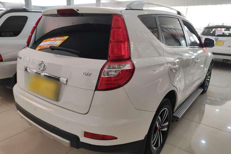 Used Geely Auto GX7 2015 Sports Edition 2.0L Automatic Prestige Model Exterior 4