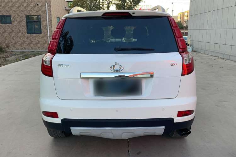 Used Geely Auto GX7 2015 Sport Edition 2.0L Automatic Luxury Model Exterior 4